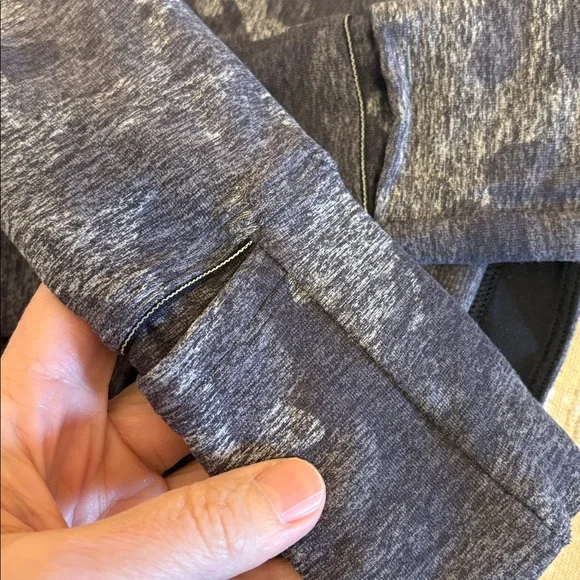 LULULEMON RUNDERFUL CAMO TOP - Picture 6 of 11